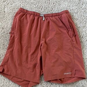 Patagonia Men's Multi Trails Shorts - 8” Medium Burl Red